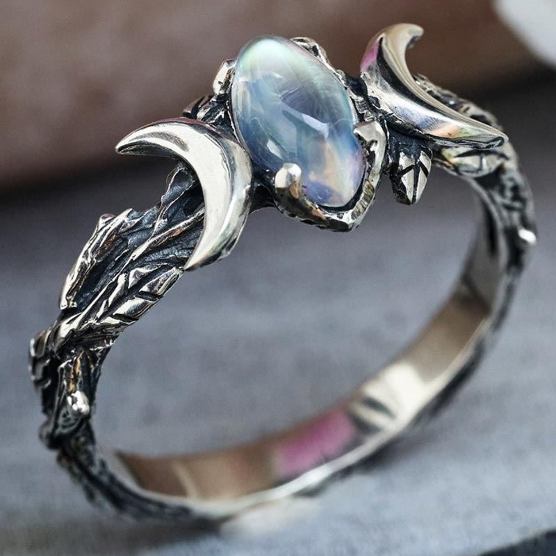 4-Pcs Fantasy Ring Set only $29 (Save $100)