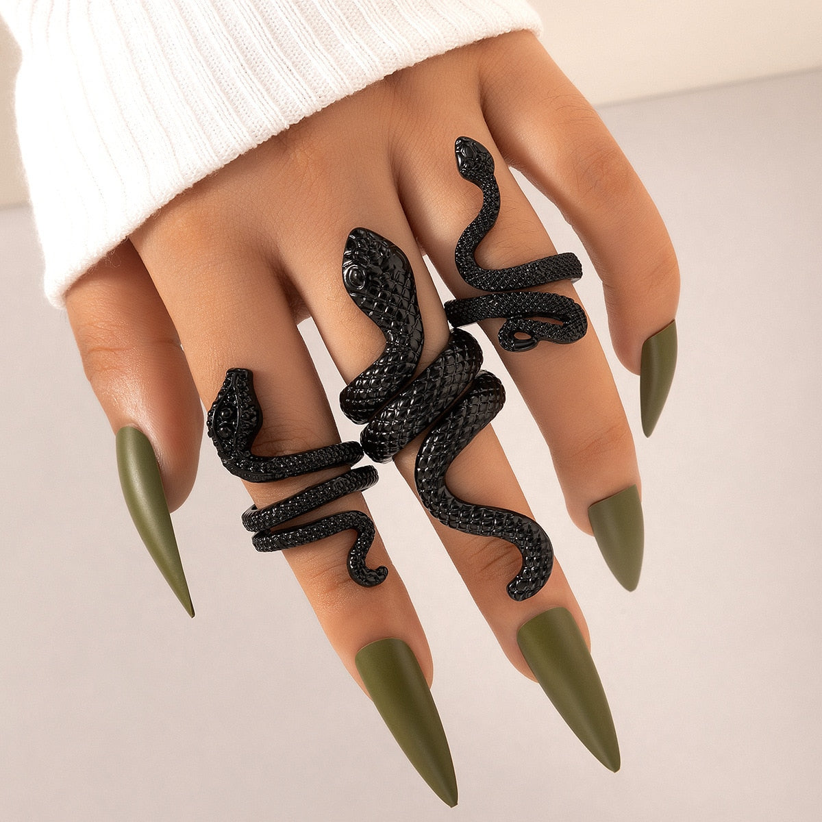 Gothic Snake Ring Set