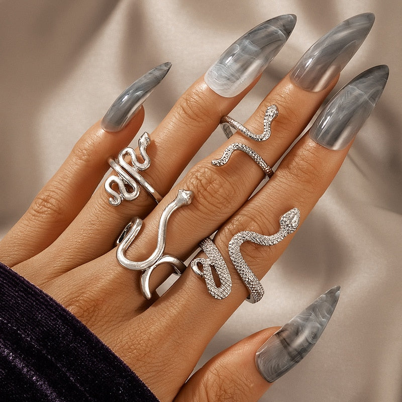 Gothic Snake Ring Set