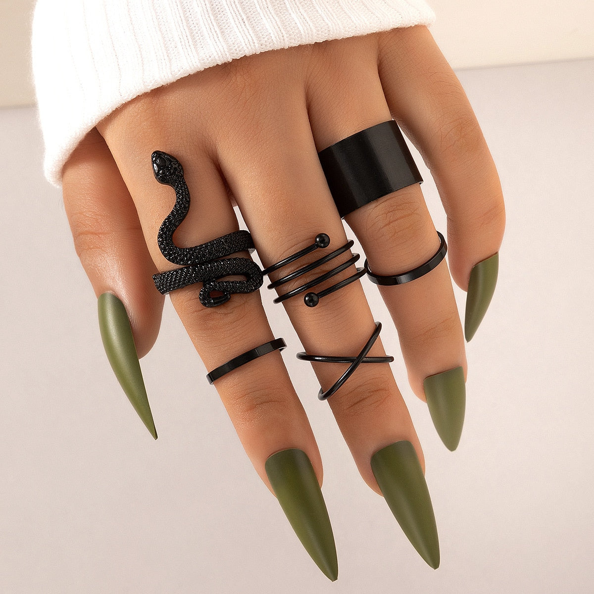 Gothic Snake Ring Set