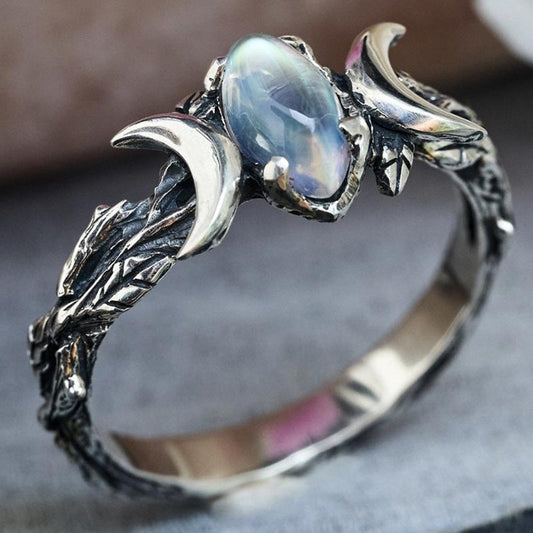 Moonlit Promise: Vintage Twin Moonstone Ring