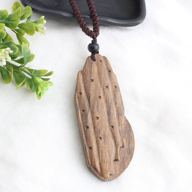 Sandalwood Pendant Necklace