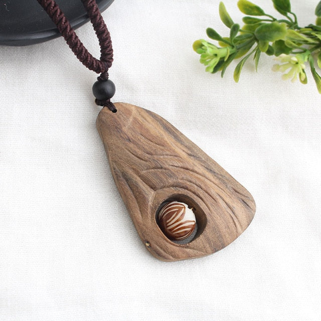 Sandalwood Pendant Necklace