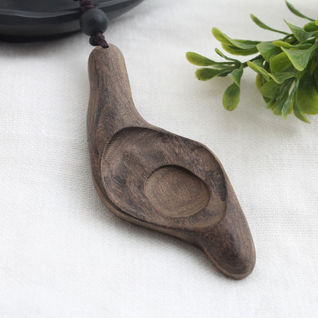 Sandalwood Pendant Necklace